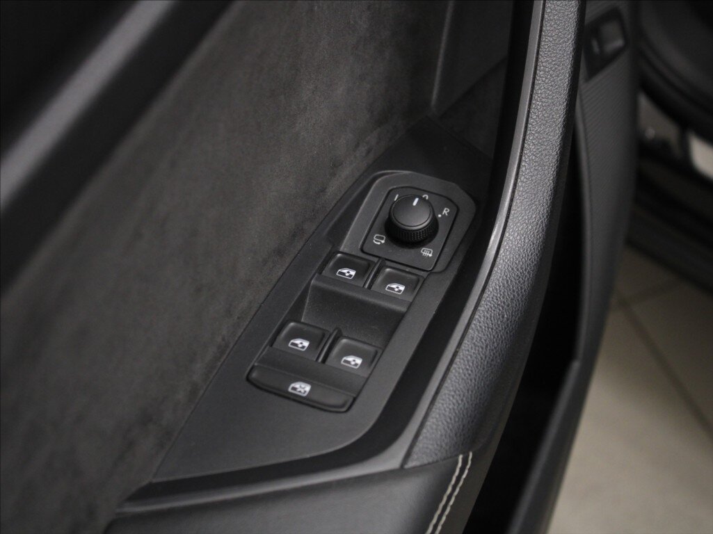 Škoda Kodiaq SUV / Terénní 1,5 l 110 kw