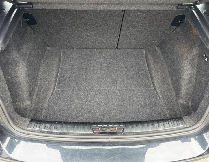 BMW Řada 1 Hatchback 2,0 l 90 kw