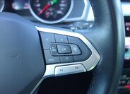 Volkswagen Passat 34