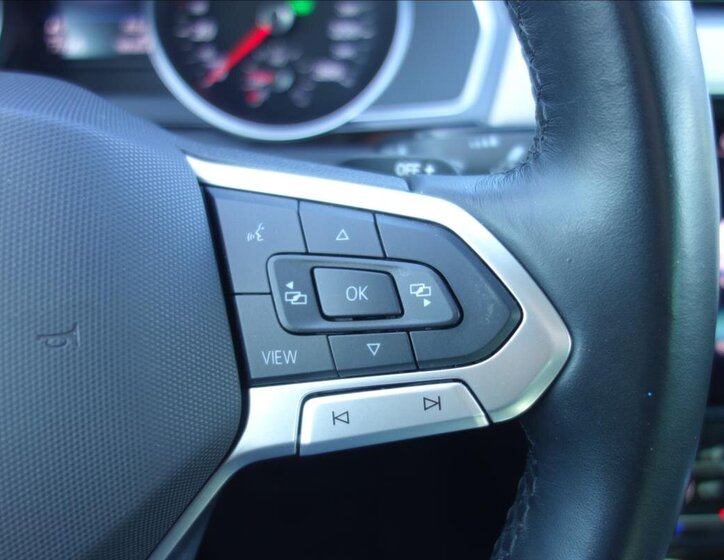 Volkswagen Passat 34