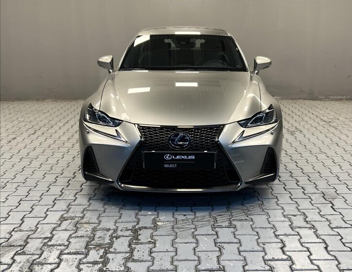 Lexus IS Sedan 2,5 l 164 kw