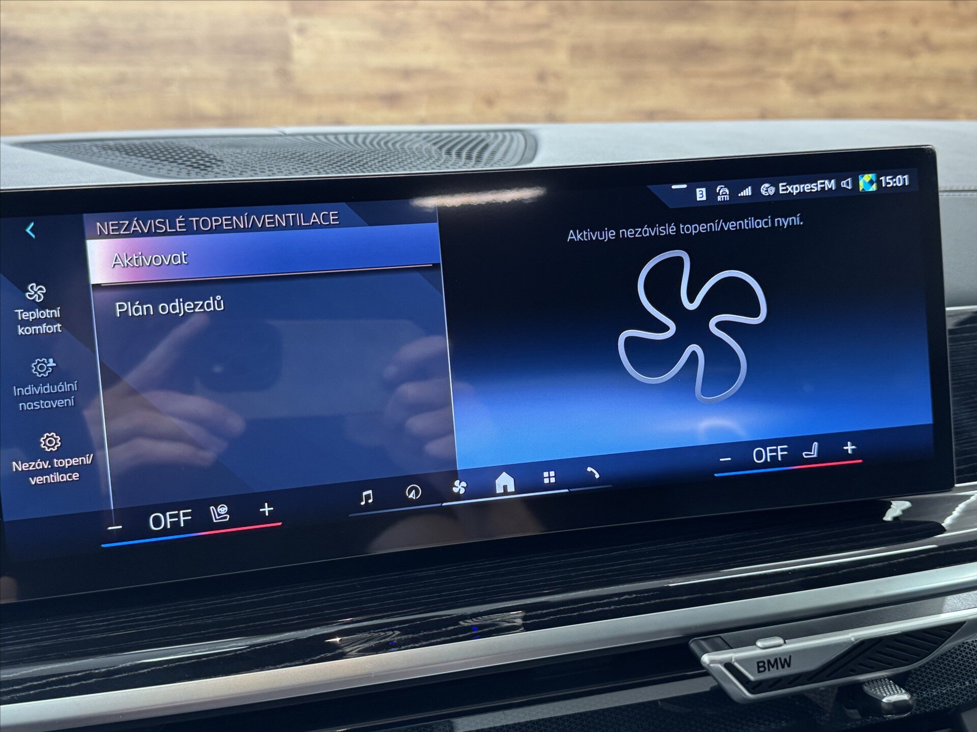 BMW X5 SUV / Terénní 3,0 l 250 kw