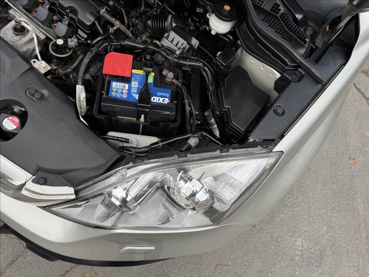 Honda CR-V SUV / Terénní 2,0 l 110 kw