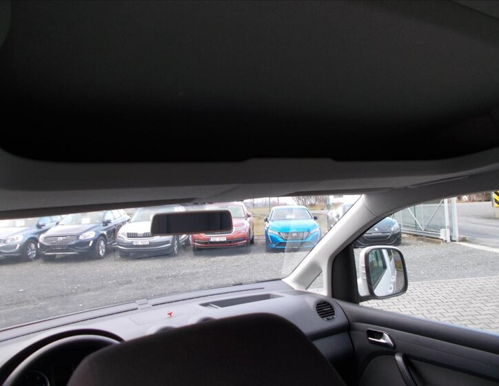 Volkswagen Caddy Kombi 1,6 l 75 kw