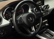 Mercedes-Benz Třídy X 14