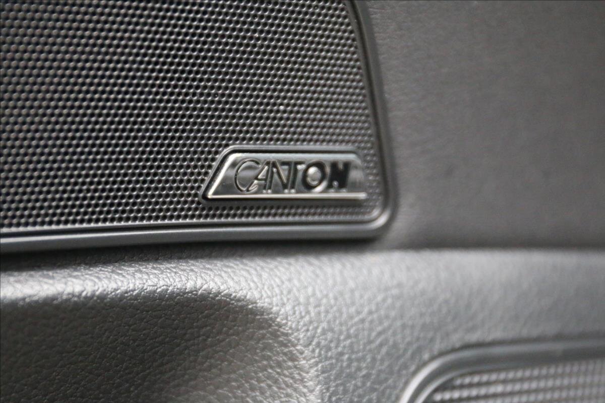 Škoda Superb Sedan / Limuzína 2,0 l 140 kw