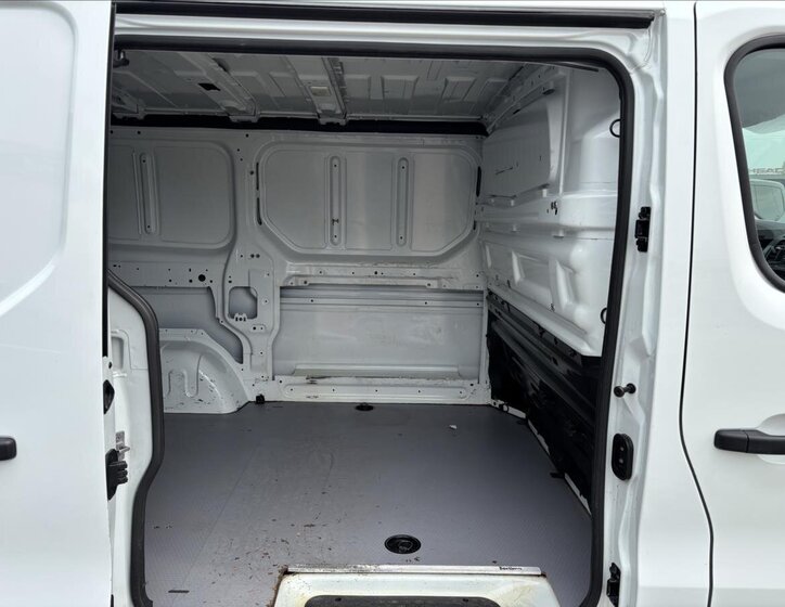 Renault Trafic Skříň 2,0 l 88 kw