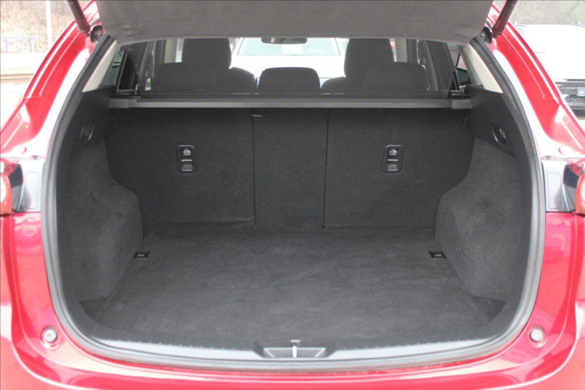 Mazda CX-5 SUV / Terénní 2,5 l 143 kw