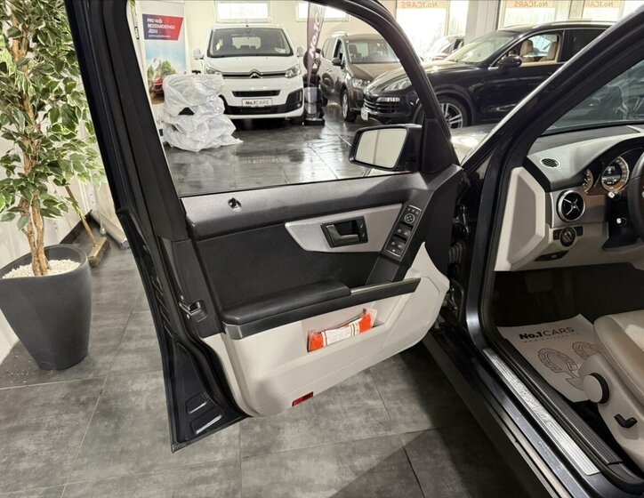 Mercedes-Benz GLK 6
