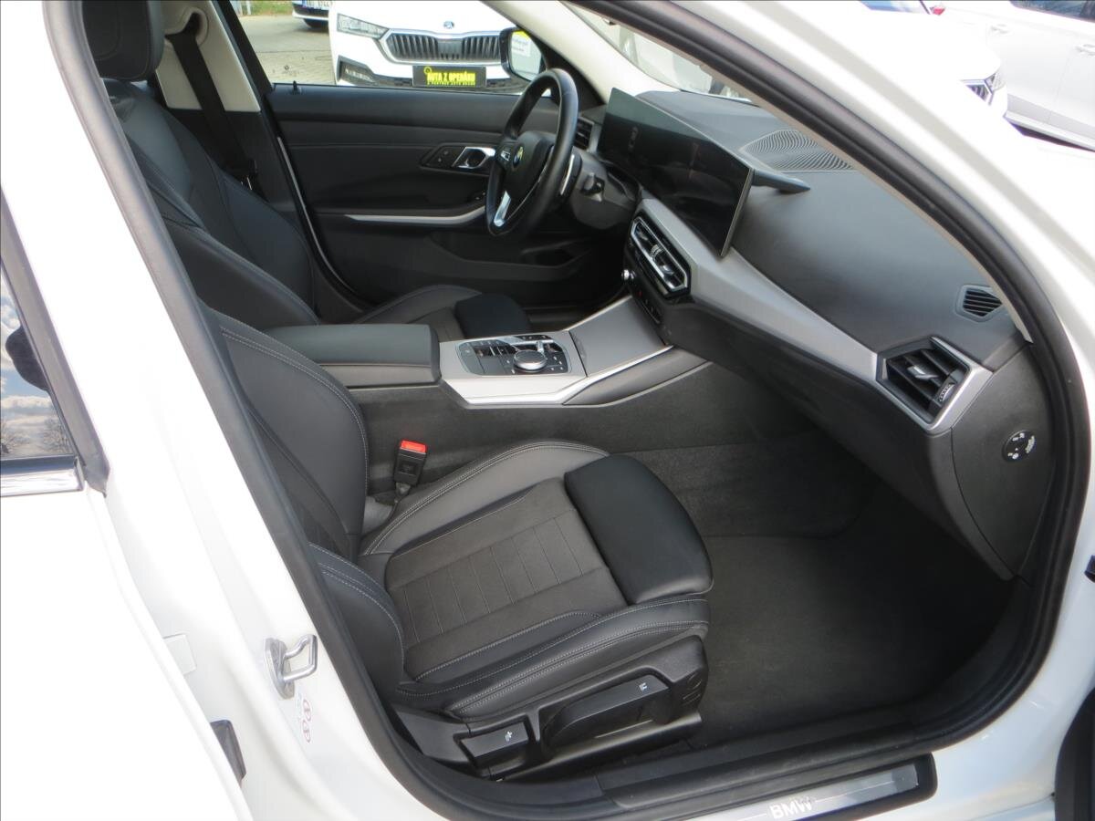 BMW Řada 3 Sedan / Limuzína 2,0 l 115 kw