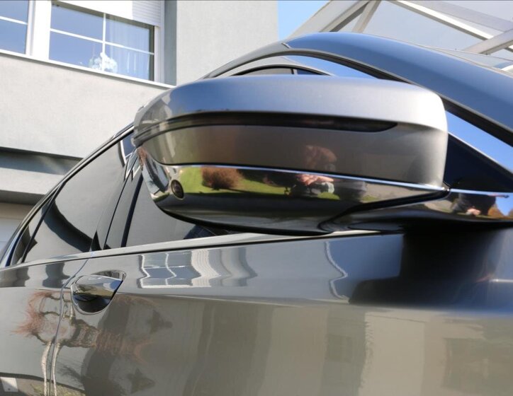 BMW Řada 7 Sedan / Limuzína 3,0 l 294 kw