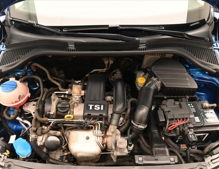 Škoda Rapid Sedan / Limuzína 1,2 l 63 kw