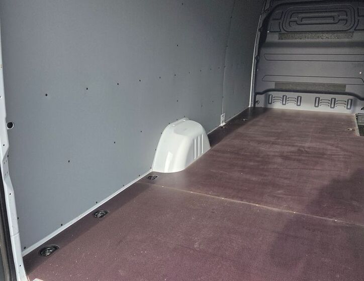 Mercedes-Benz Sprinter 18