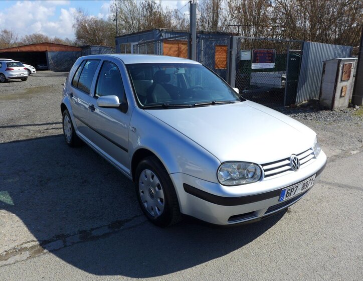 Volkswagen Golf Hatchback 1,9 l 74 kw