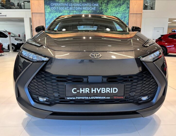 Toyota C-HR 3