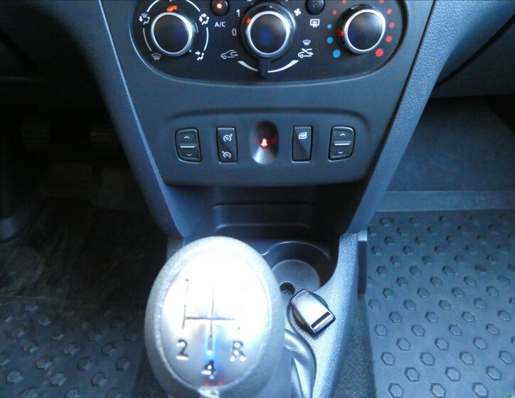 Dacia Logan Kombi 999,0 54 kw