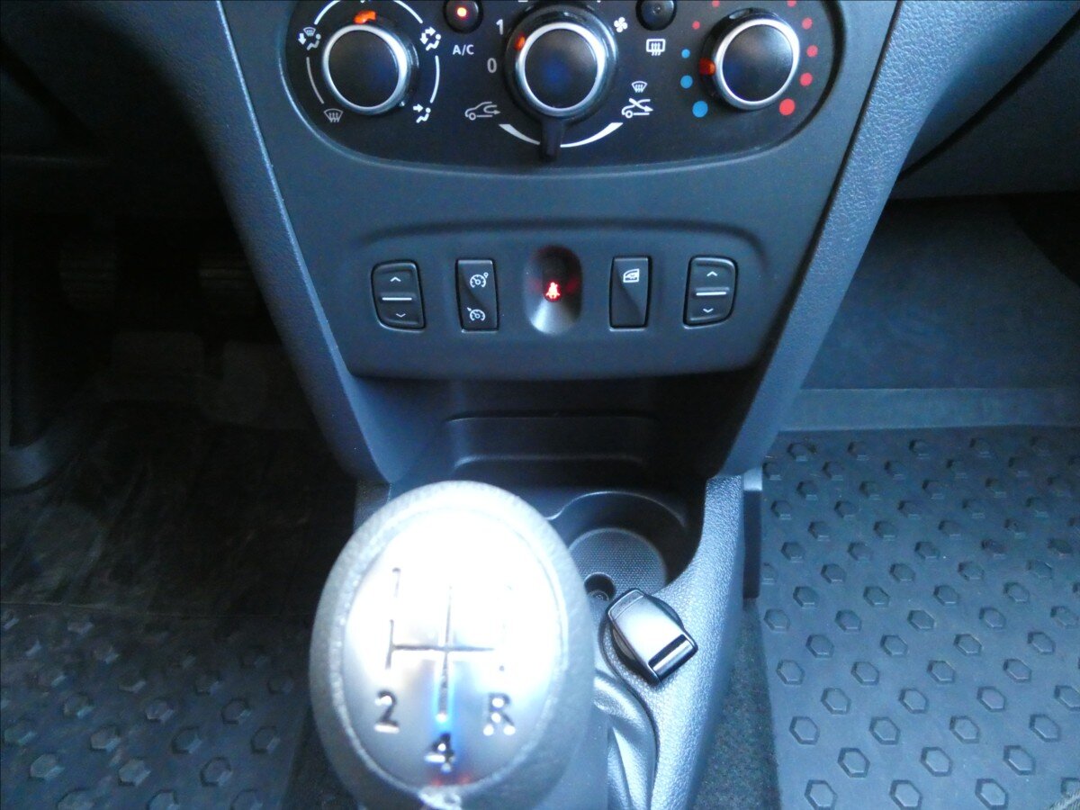 Dacia Logan Kombi 999,0 54 kw