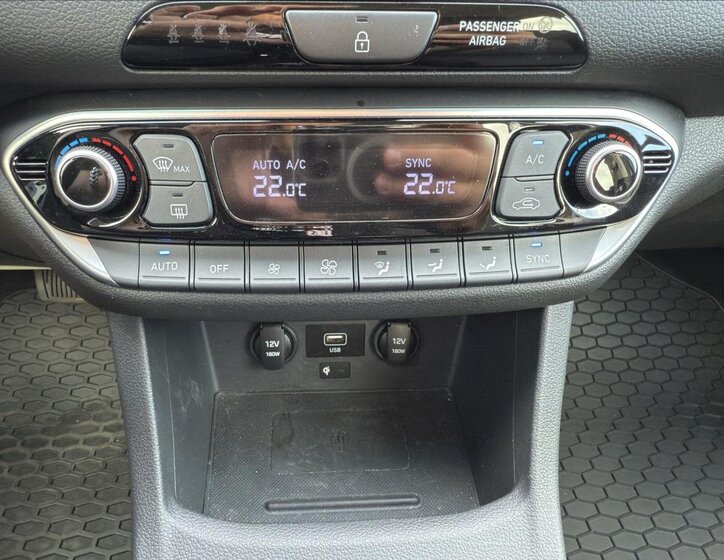 Hyundai i30 Kombi 1,5 l 118 kw