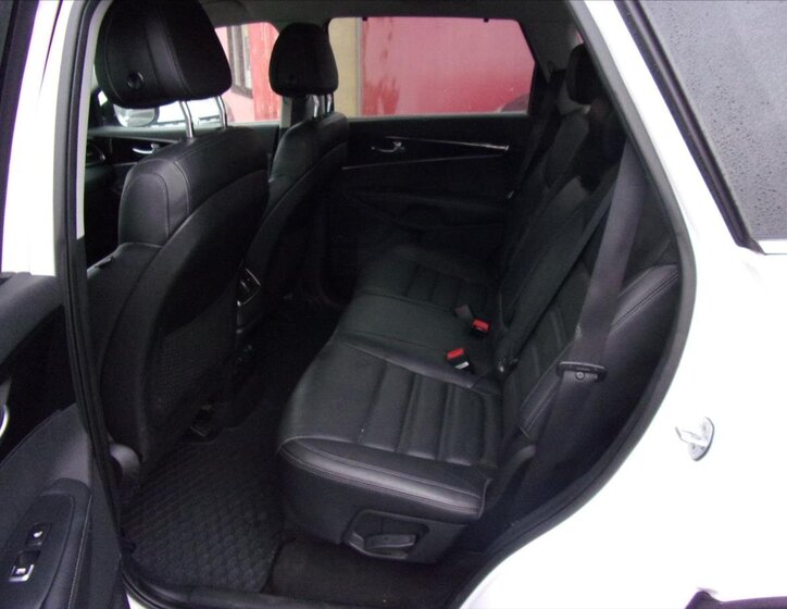 KIA Sorento 15