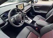 Toyota RAV4 SUV 2,5 l 225 kw