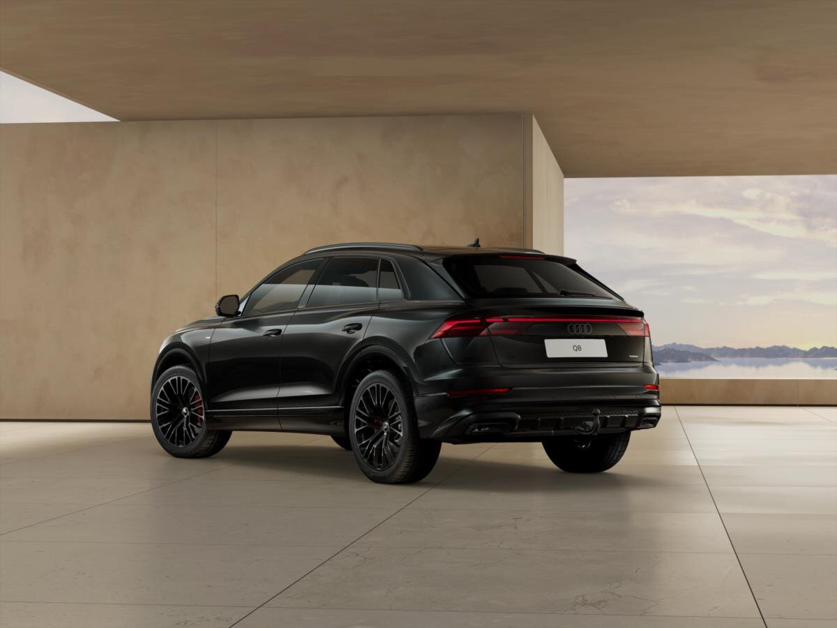 Audi Q8 SUV / Terénní 0,0 210 kw