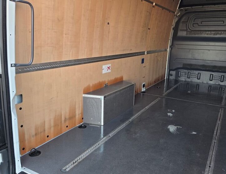 Mercedes-Benz Sprinter 20