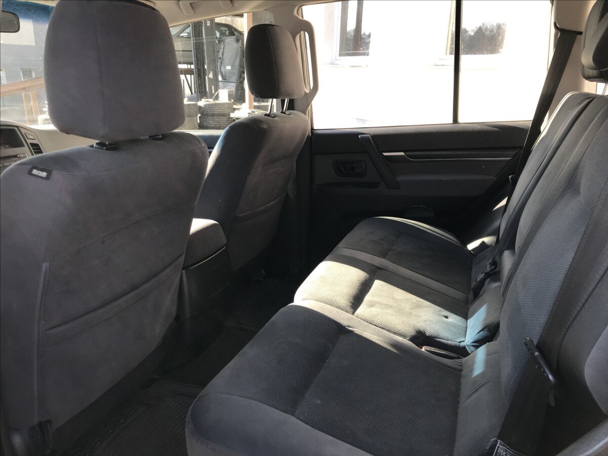 Mitsubishi Pajero Ostatní 3,2 l 125 kw