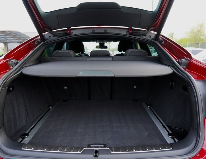 BMW X6 SUV / Terénní 3,0 l 280 kw