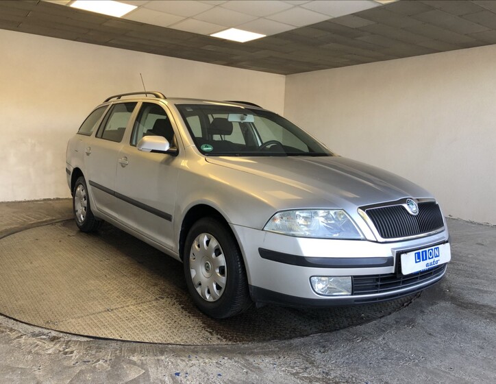 Škoda Octavia 1