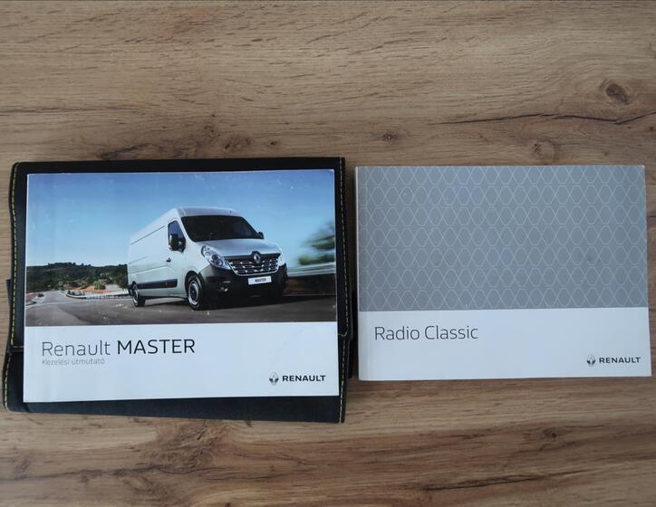 Renault Master 21