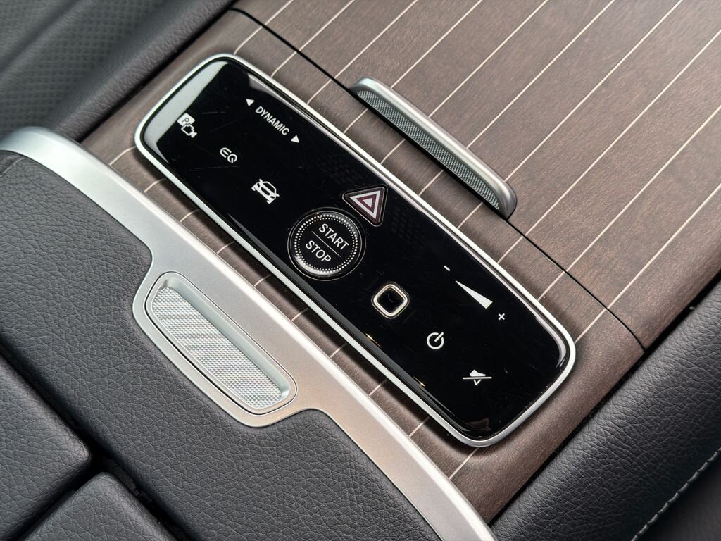 Mercedes-Benz EQE Sedan / Limuzína 0,0 300 kw