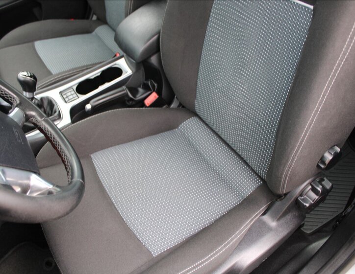 Ford Mondeo Kombi 2,0 l 85 kw