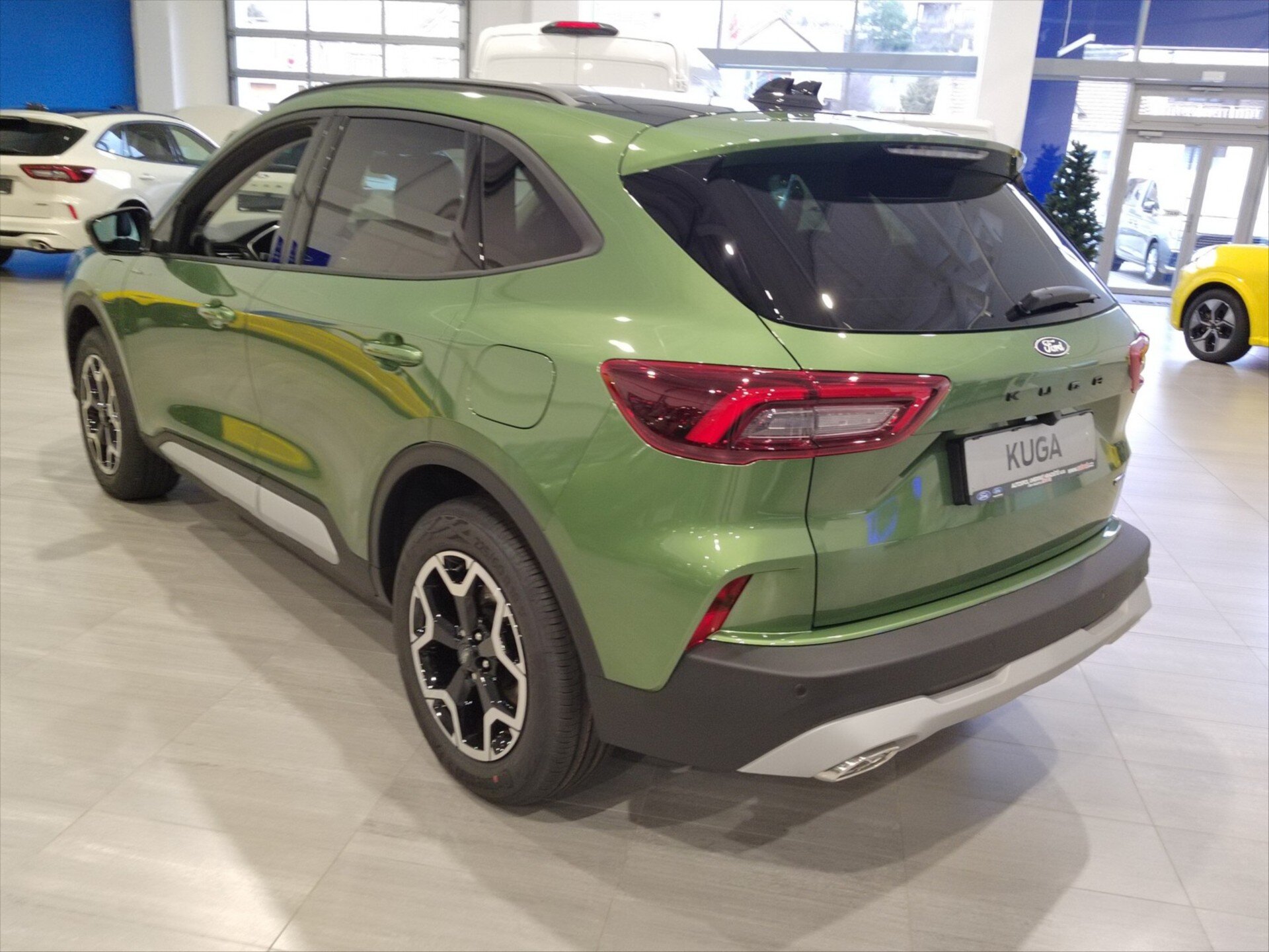 Ford Kuga SUV / Terénní 2,5 l 178 kw