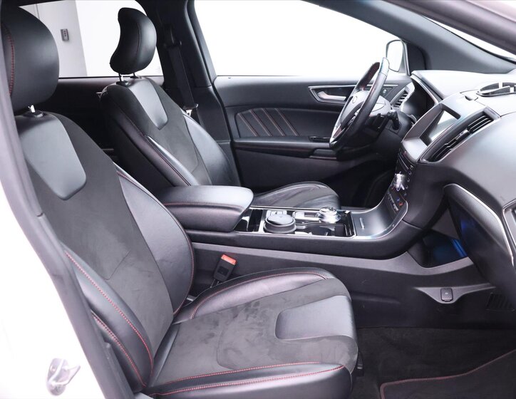 Ford Edge SUV / Terénní 2,0 l 175 kw