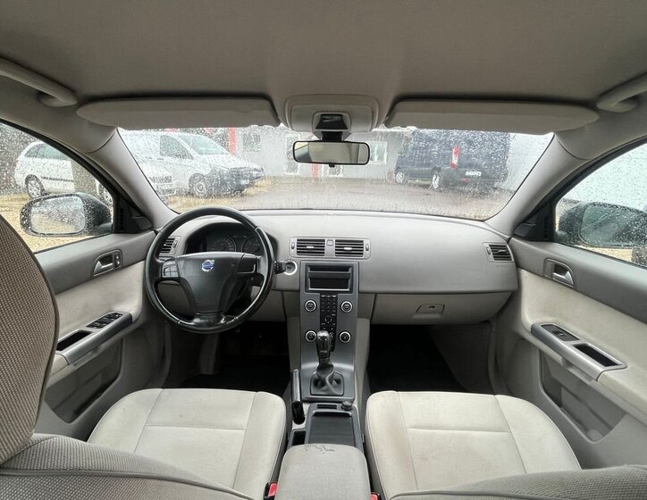 Volvo S40 Sedan 1,6 l 84 kw