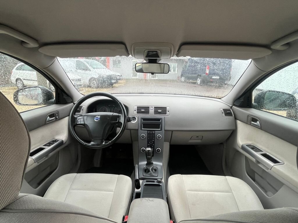 Volvo S40 Sedan 1,6 l 84 kw