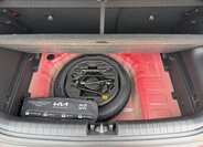 KIA Stonic CUV / Crossover 998,0 74 kw