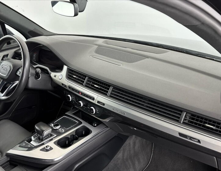 Audi Q7 SUV / Terénní 3,0 l 200 kw