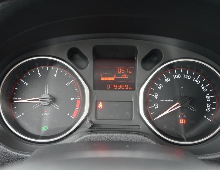 Citroën C-Elysée Sedan 1,2 l 61 kw