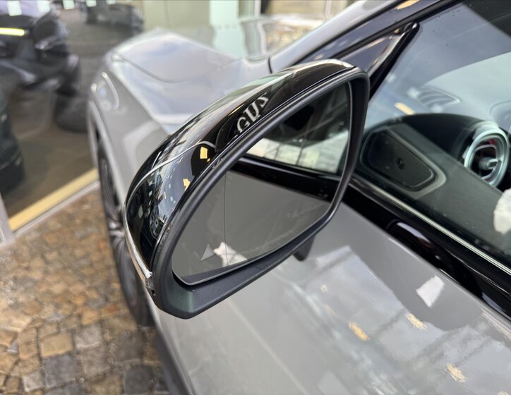 Mercedes-Benz GLC 32