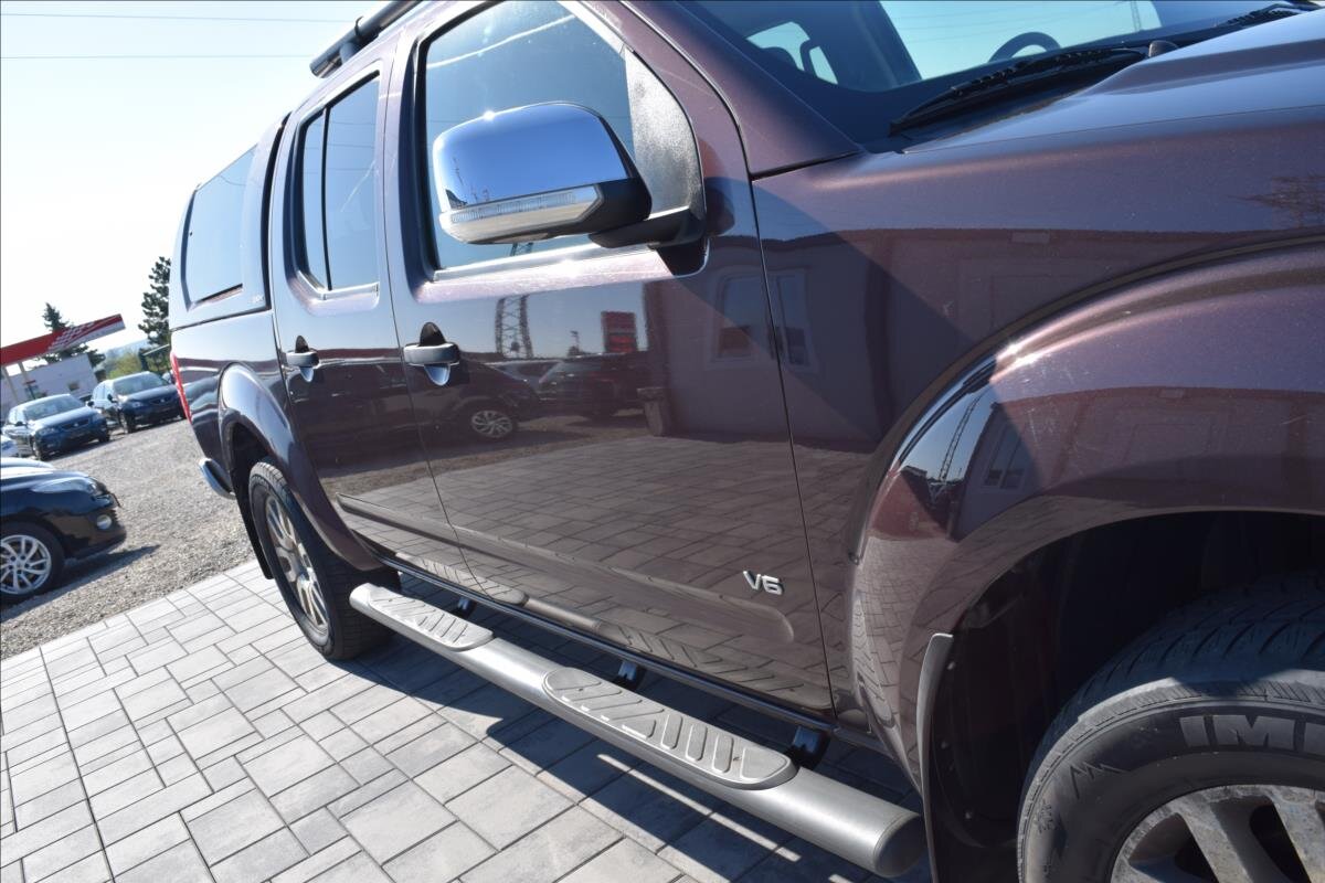Nissan Navara Pick-up 3,0 l 170 kw