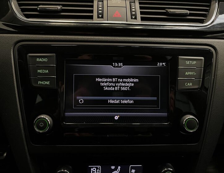 Škoda Rapid Liftback 999,0 81 kw