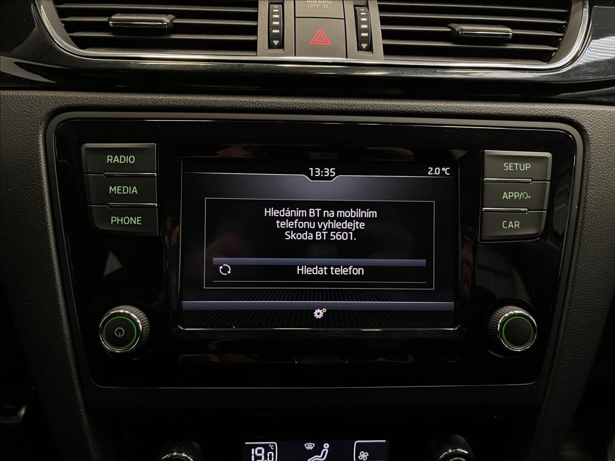 Škoda Rapid Liftback 999,0 81 kw