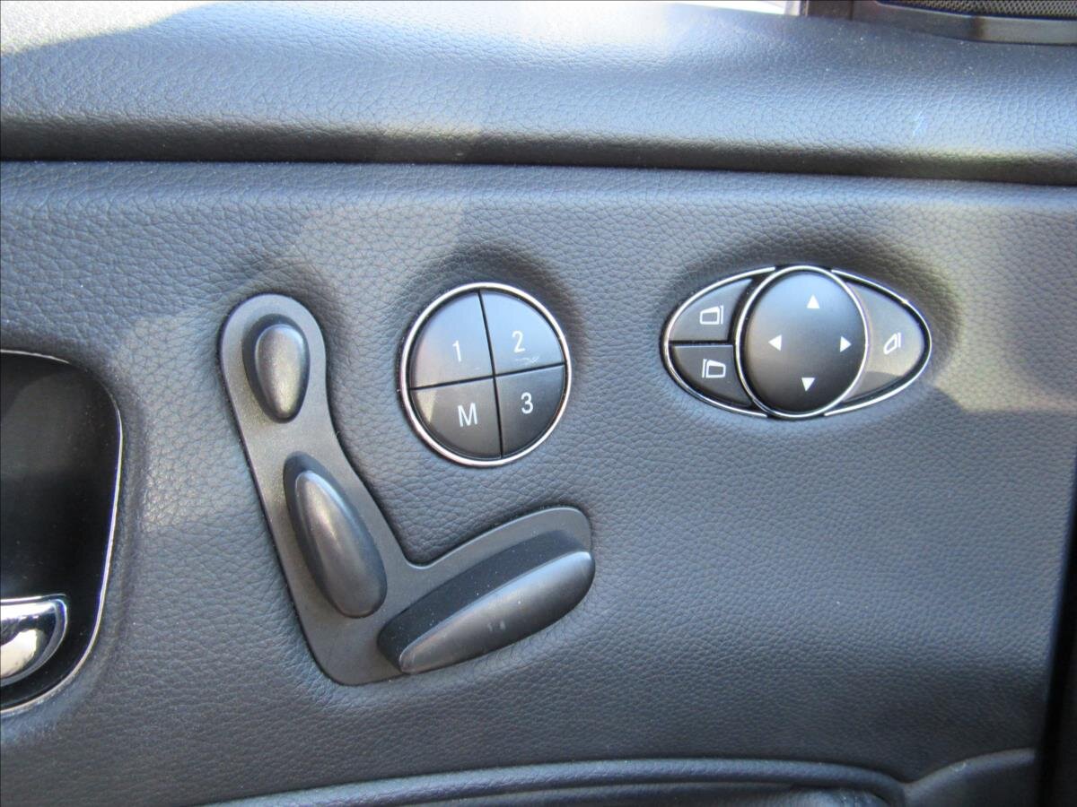 Mercedes-Benz CLS Sedan / Limuzína 3,0 l 165 kw