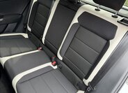 Volkswagen T-Roc SUV / Terénní 999,0 85 kw