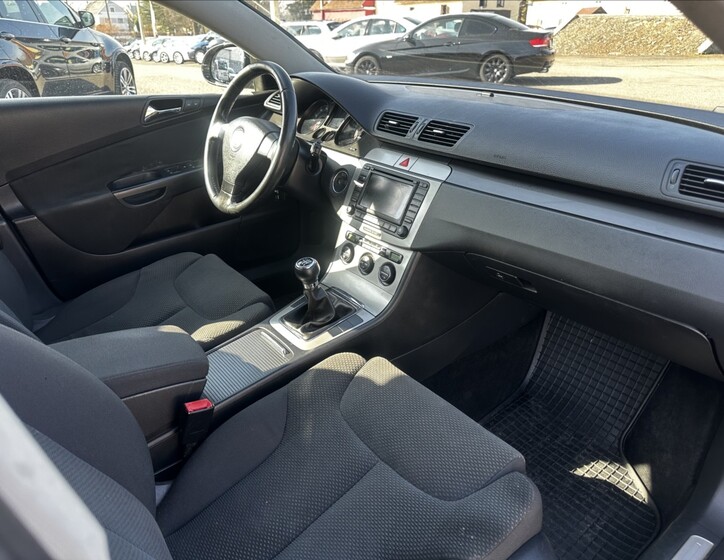 Volkswagen Passat 19