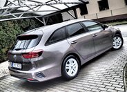KIA Ceed 4
