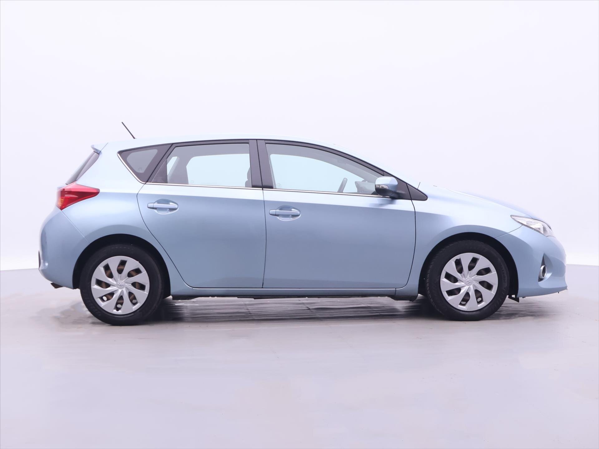 Toyota Auris Hatchback 1,3 l 73 kw