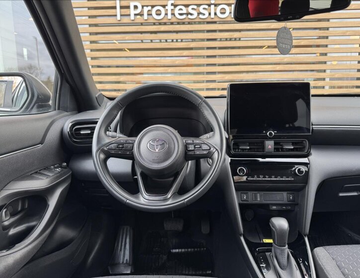 Toyota Yaris Cross Hatchback 1,5 l 68 kw