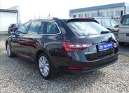 Škoda Superb Kombi 1,5 l 110 kw